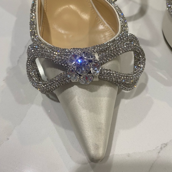 Mach & Mach Double Bow White Heels - Picture 3 of 9